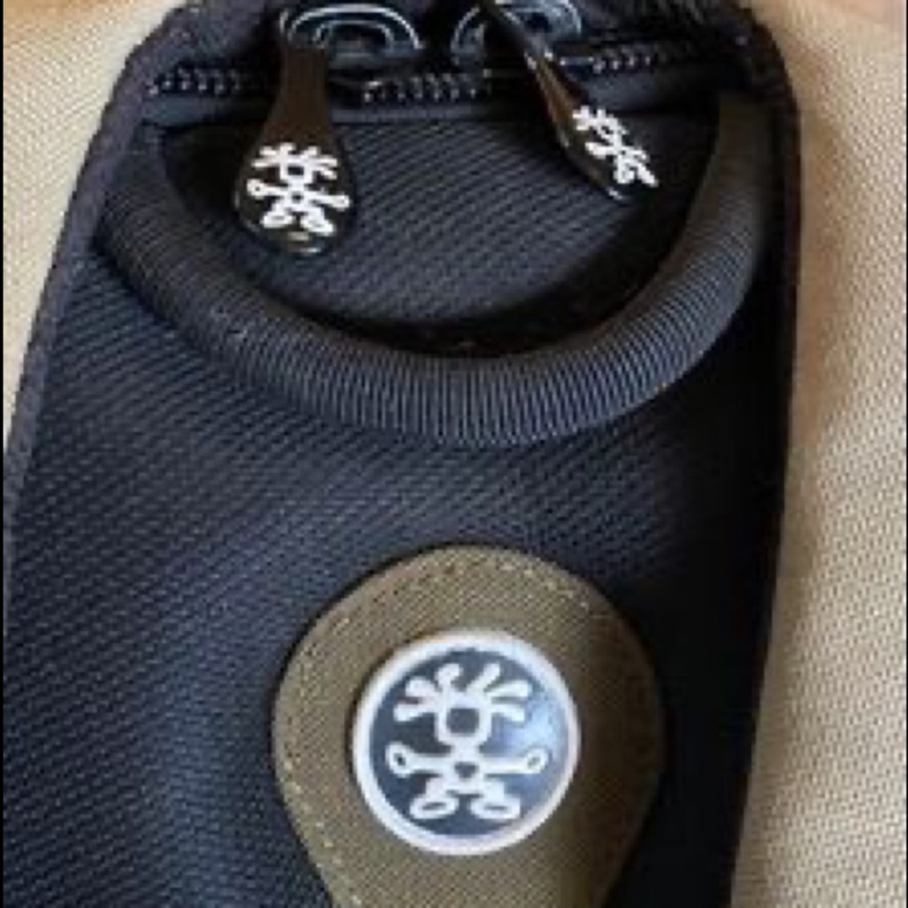 Crumpler Keystone Camera/Laptop Backpack - Picture 10 of 10